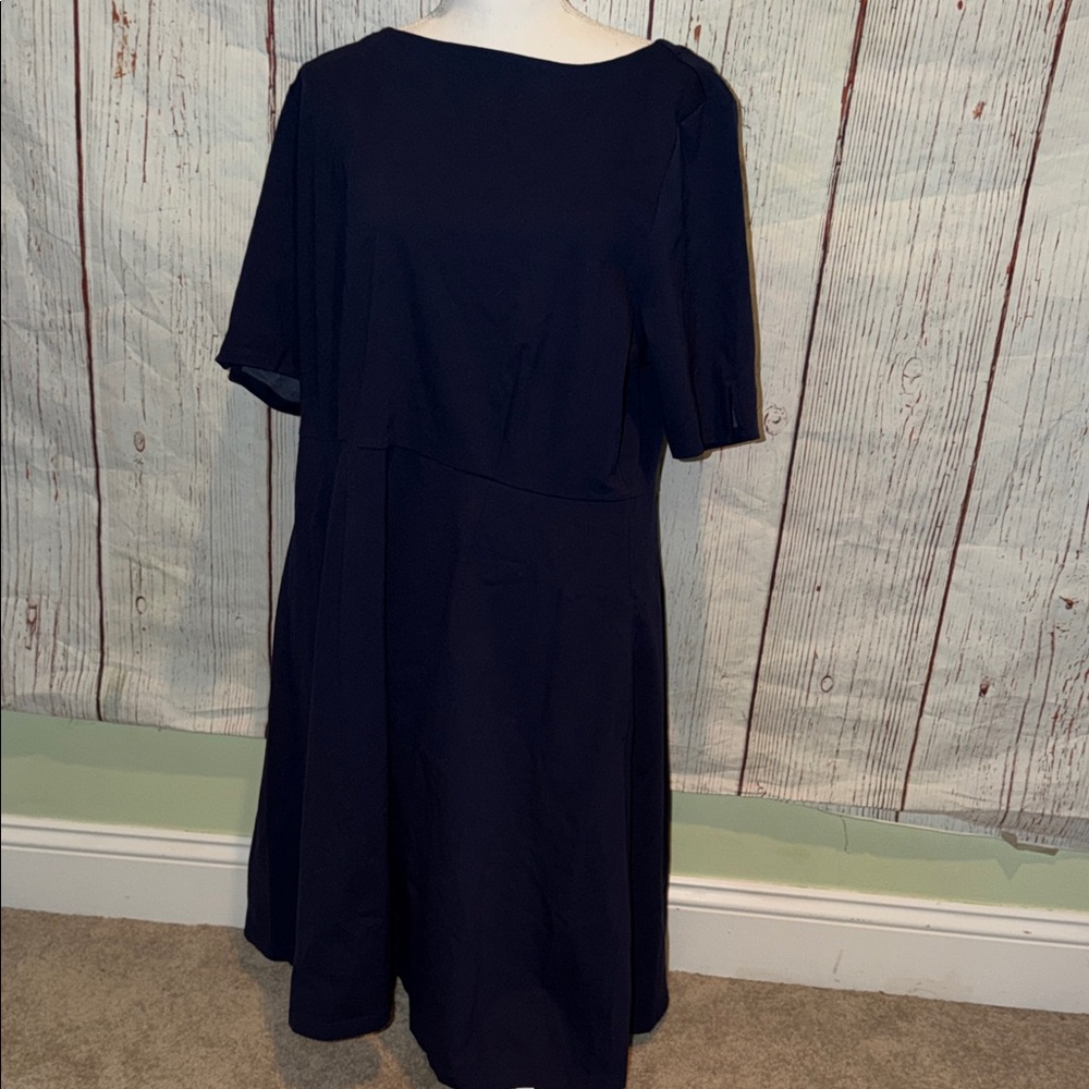 Croft & Barrow Navy Midi Dress
